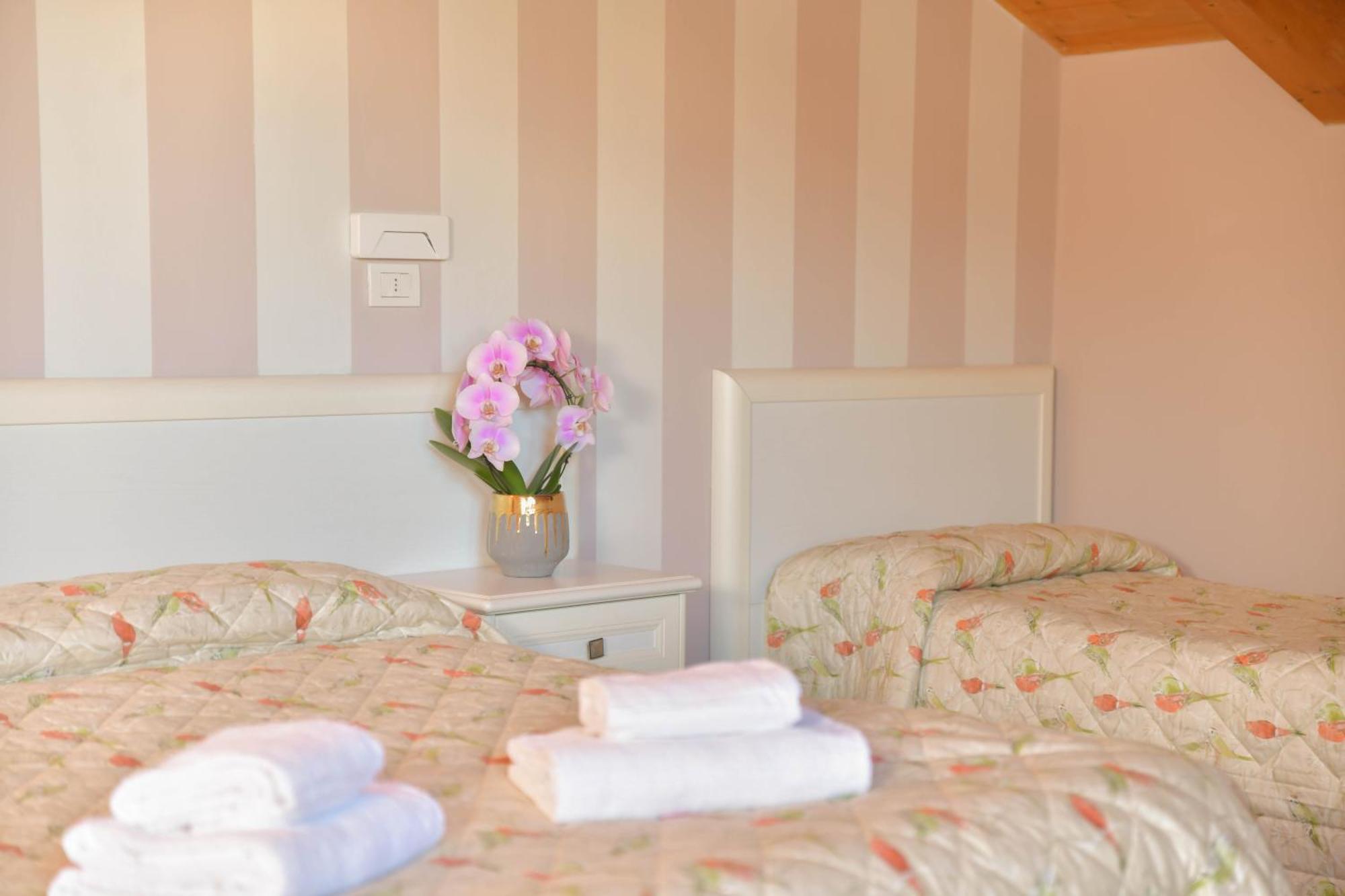 Made In Italy Hotel Bergamo Kültér fotó